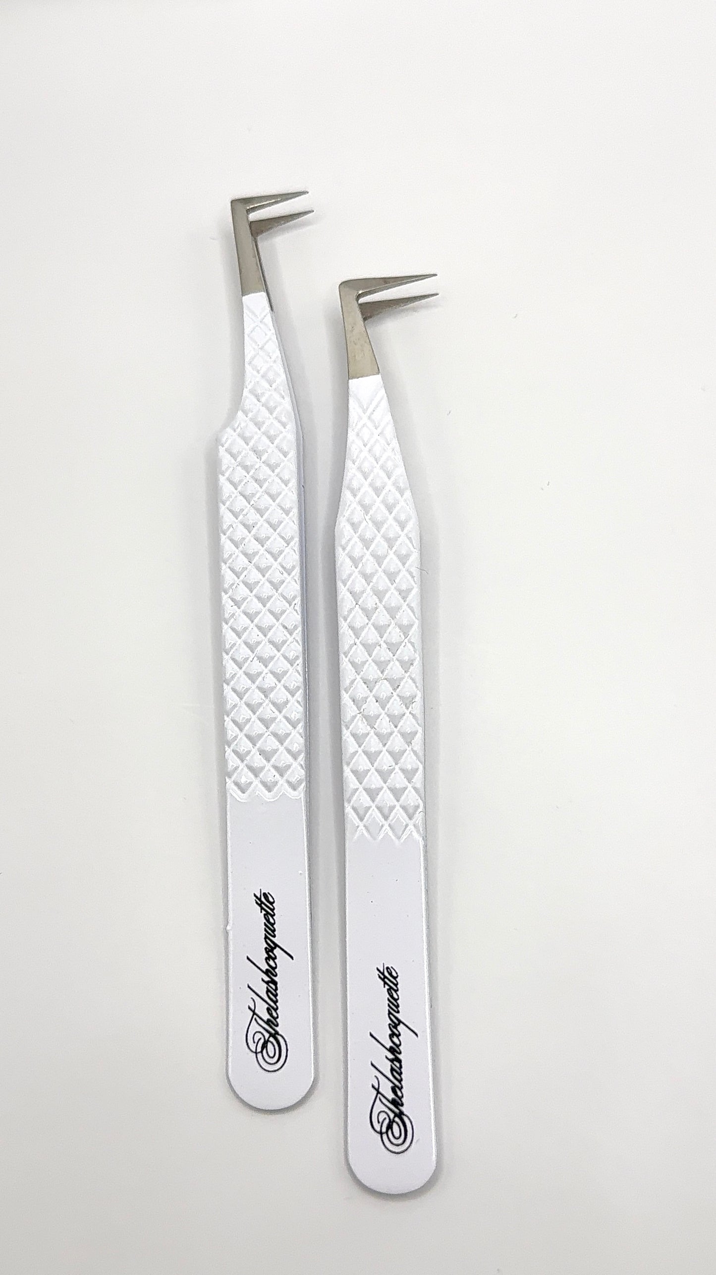 Chic White Fiber-Tip Tweezers